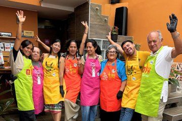 Local Market and Cooking Class and Peruvian House Party