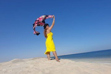 Private Overnight Sugar Dunes and Al Khaluf Tour