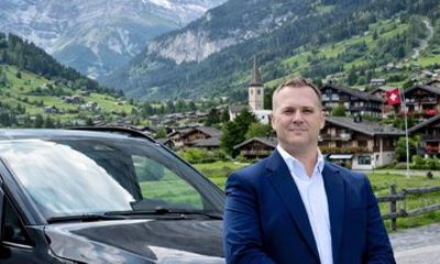 Private Day Trip from Grindelwald to Blausee and Zermatt