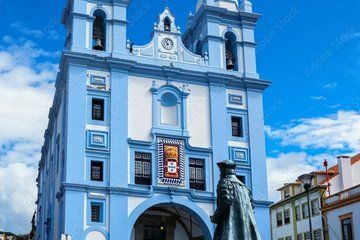 Historical and charming Angra walking tour