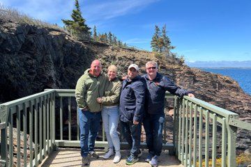 Private Peggy Cove and Lunenburg Coastal Tour with Ovens Park