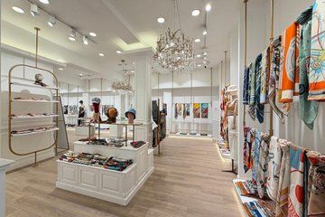 Istanbul VIP Shopping Experience with Transfers and Refreshments