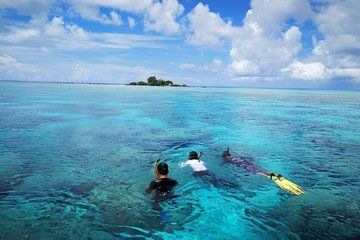 Roatan Drift Snorkeling Private Island Beach