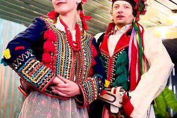 Live Polish Folk Show and Dinner in Kraków’s Heart