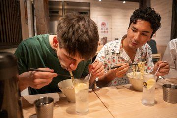 Shinjuku Perfect Pairing Food Tour: 5 Stops, 4 Classic Pairings