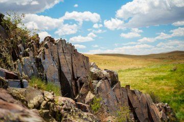 Group tour Tanbaly Ancient petroglyphs UNESCO World Heritage