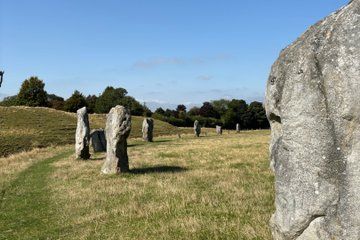 Stonehenge and Avebury Mythical Stone Circles Day Trip