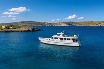 Around Malta Discovery Cruise with 3 Swim Stops and Buffet Lunch