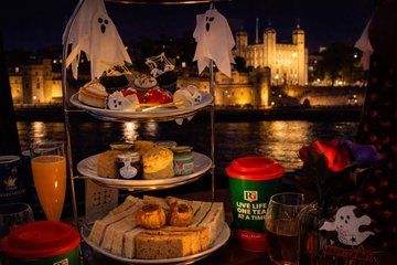 London Halloween Afternoon Tea Bus Tour