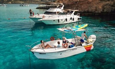 Private Comino Blue Lagoon and Gozo Boat Tour