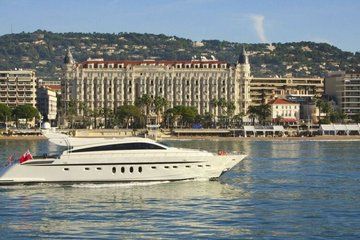 Cannes Antibes and Saint Paul de Vence Tour in Nice