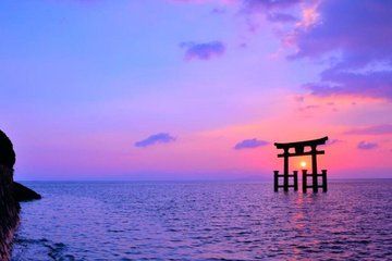 Shiga Day Trip Lake Biwa, Shirahige Shrine, and Chikurin Temple