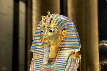 Cairo Day Trip from Hurghada by Flight Pyramids and Museum