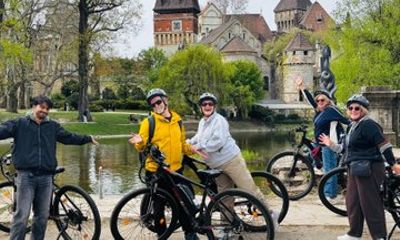 Budapest: Complete E-Bike Tour of Buda and Pest