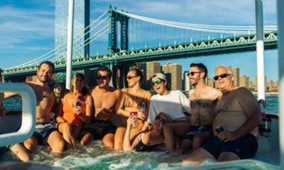 Luxury Hot Tub Boat Around NYC and Statue Private Tub up to 10