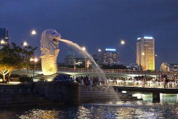 See Singapore by Night with Shows and River Cruise