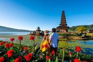 Bedugul: Ulun Danu, Handara Gate & Leke-Leke Falls Experience