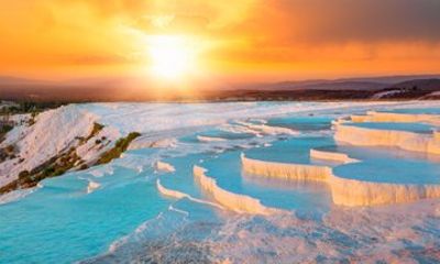 Pamukkale Private Tour from Izmir Travertines and Hierapolis