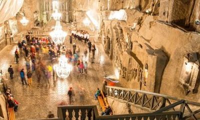 Tour to Wieliczka Salt Mine and Krakow from Wroclaw