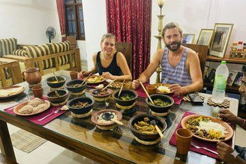 Colombo: Traditional Sri Lankan Cooking Class & Market Explore