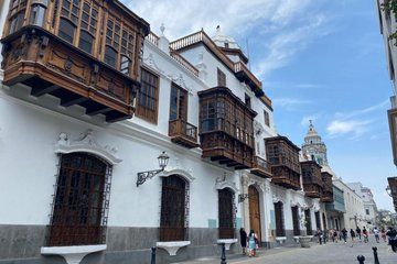 City Tour + Casa Aliaga and Museo Larco