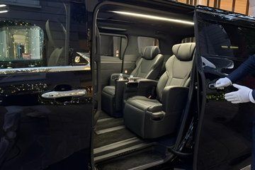 Narita Airport Private Arrival Transfer to Central Tokyo