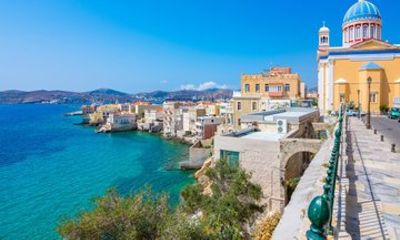 Private Shore Tour: Ano Syros Heritage & North Island Scenery
