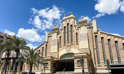 Alicante Private Tour with Market Tasting and Cathedral Visit