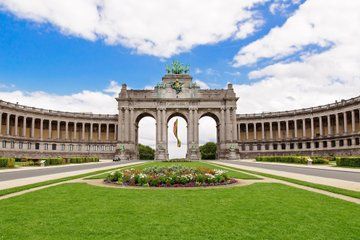Private Tour: Brussels Highlights by Car & Walk 4 Hours