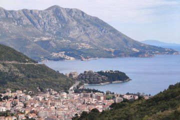 Private Tour of Budva's Hidden Hills Monastery and Waterfall