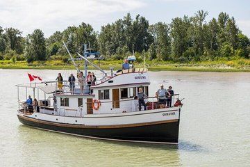 Voyage of the Gikumi - Fraser River boat tours in Steveston