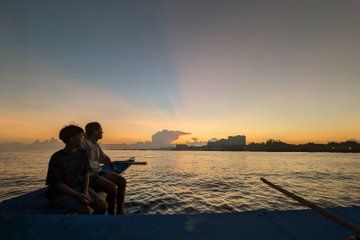 Cebu Mactan Sunset Panga Boat Cruise with Drinks