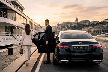 Private Luxury Transfer between River Cruise Dock&Budapest Hotel