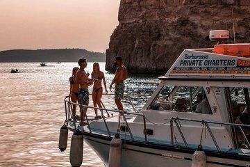 3-Hour Around Comino Tour with Cabin Cruiser