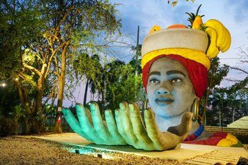 Full City Tour of Cartagena with Lunch or Dinner Included