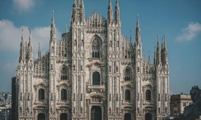 Milan Duomo Fast-Track Entry Ticket with Rooftops by Lift