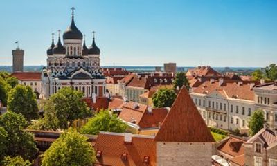 Tallinn Medieval Legends & Feast: Private Shore Tour