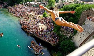 Mostar VIP Tour: Old Bridge Jump, Boat Ride & Wine Tasting + More