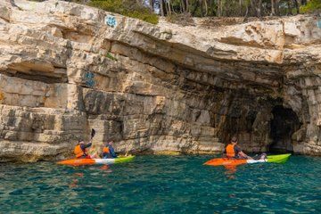 Pula Kayak Small Group Tour