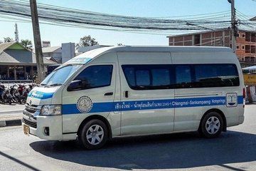 Shared Minivan Transfer to Chiang Mai and Mae Kampong Village