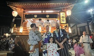 Private English Gujo Odori Tour with Local Guide