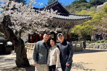 Private Gyeongju UNESCO Heritage Tour with a Local Guide