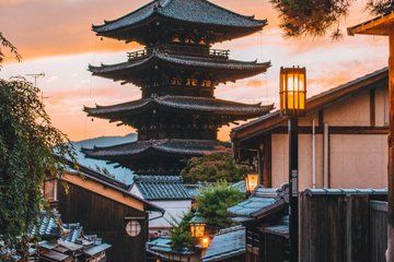 Kyoto Fushimi Inari-taisha Shrine Private Luxury Tour