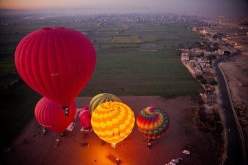 Luxury Overnight Luxor Tour from Hurghada with Sunrise Balloon