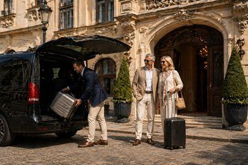 Nuremberg Cruise Port to Prague Private Transfer with Mike