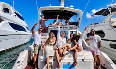 Private Aruba Yacht Party with Music, Swim Stop and Sunset Views