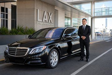 Private Airport Transfer from LAX to Downtown LA