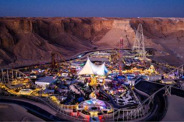 3 Day EWC and Six Flags with GoFast Pass and Transfers