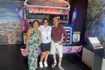 Canal TOUR + Old Town + Poin and Amador with tickets included