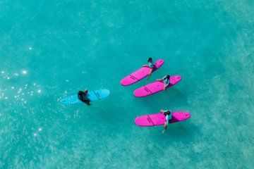 Semi Private Surf Lessons in Waikīkī with Jamie O'Brien